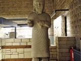 Statue von K�nig Tarhunza, 318 cm hoch, 
Malatya, 
8. Jh. v. Chr.